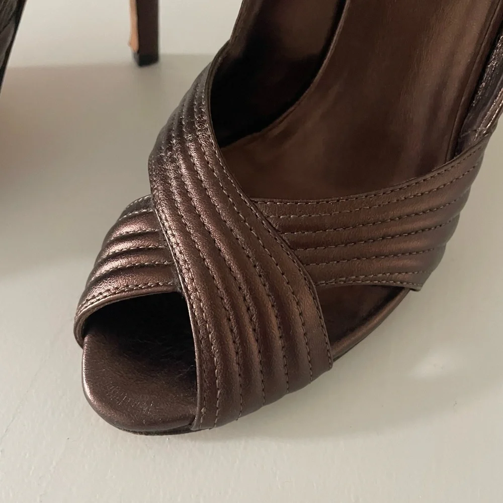 Gucci Slingback Heels - Picture 6 of 9